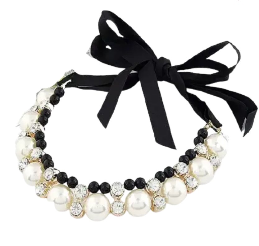 Lovely Pearl Ribbon Necklace